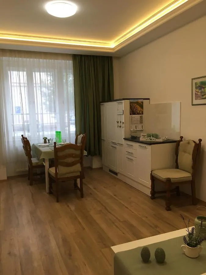 Apartment Top Diplomat Prag Tjeckien